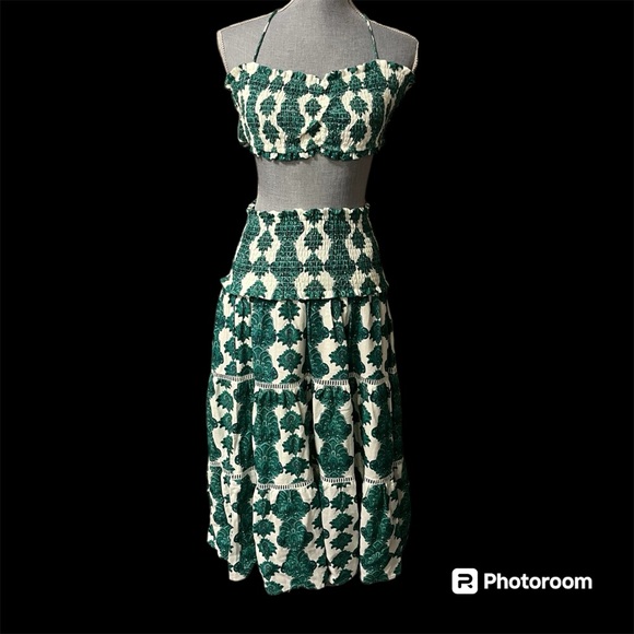 House of Harlow 1960 2 Piece Skirt Set - Picture 3 of 11